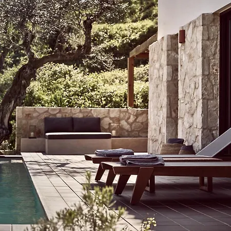 Villa Zayn Luxury Villas, A Serene Escape, By Thinkvilla Planos